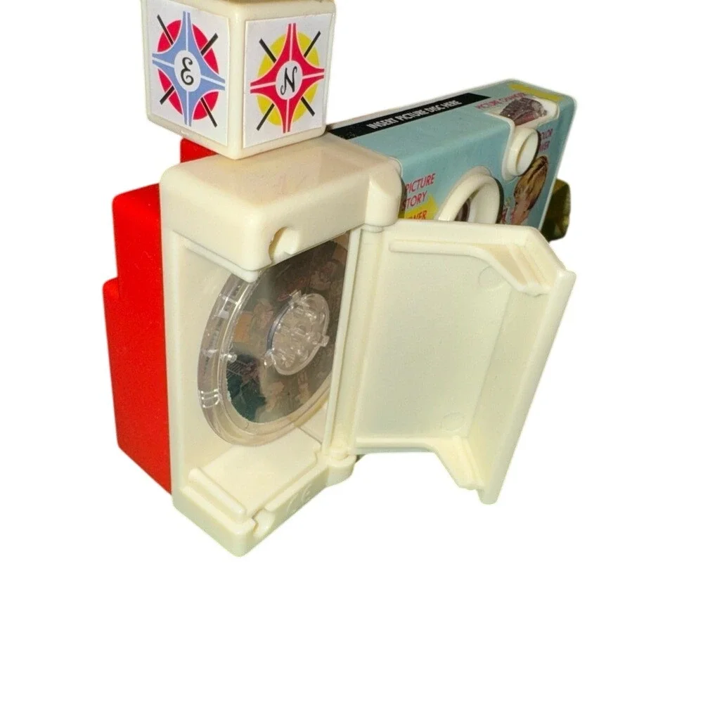 Fisher-Price Classic Changeable Picture Disk Camera Vintage Red Toy 1968 464‎